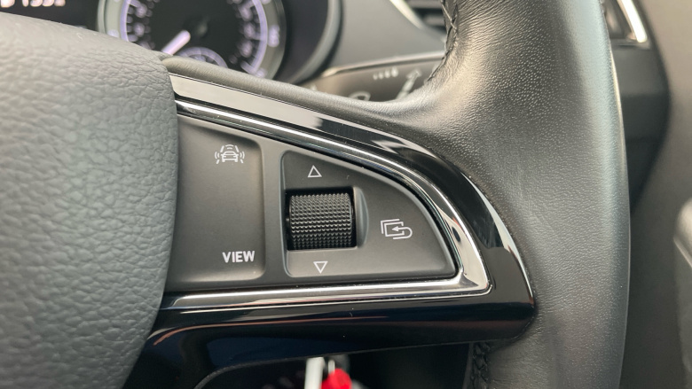 Skoda Octavia 2.0 TDI CR SE L 5dr DSG [7 speed] Diesel Estate